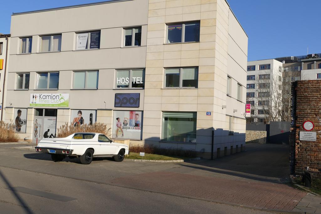 Sport Hostel Chodakowska Warszawa Varsovia Exterior foto